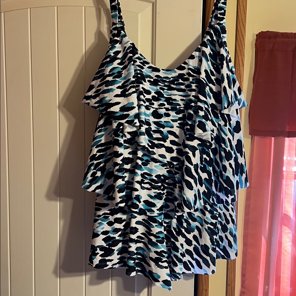 Swimsuits For All Black and Blue Patterned Top